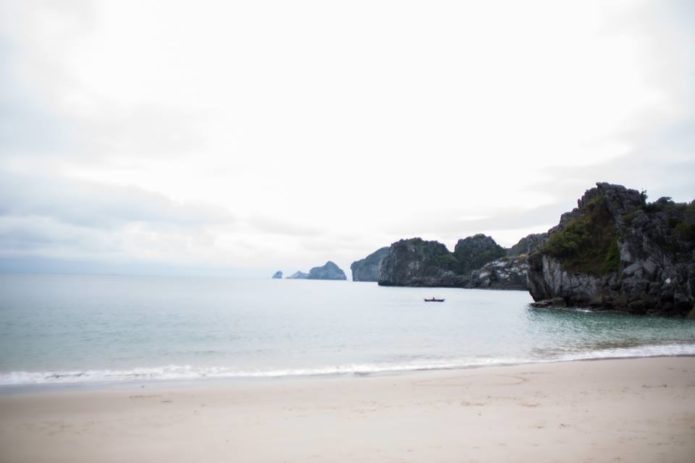 Cat ba beach, Vietnam
