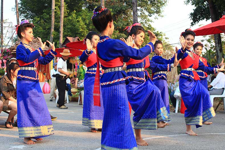 Travelbud Teach English in Thailand