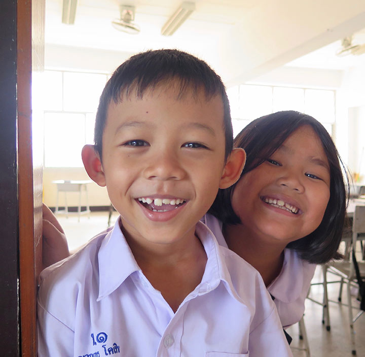 Teach English in Thailand with Travelbud
