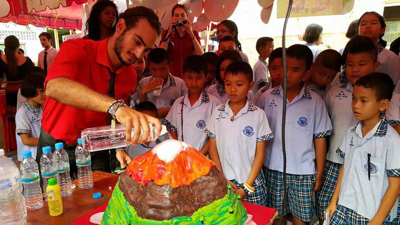 Teaching English in Thailand