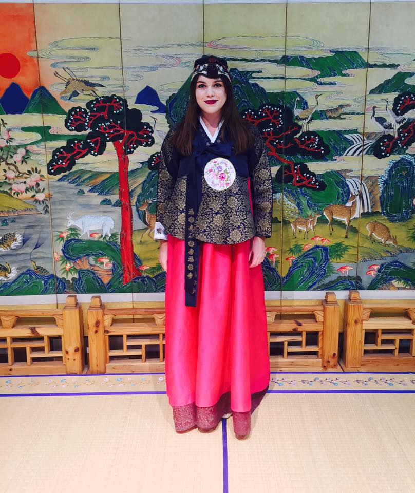 woman wearing traditional korean hanbok