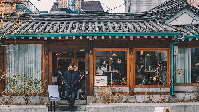 Explore cosy restaurants and bars throughout South Korea.