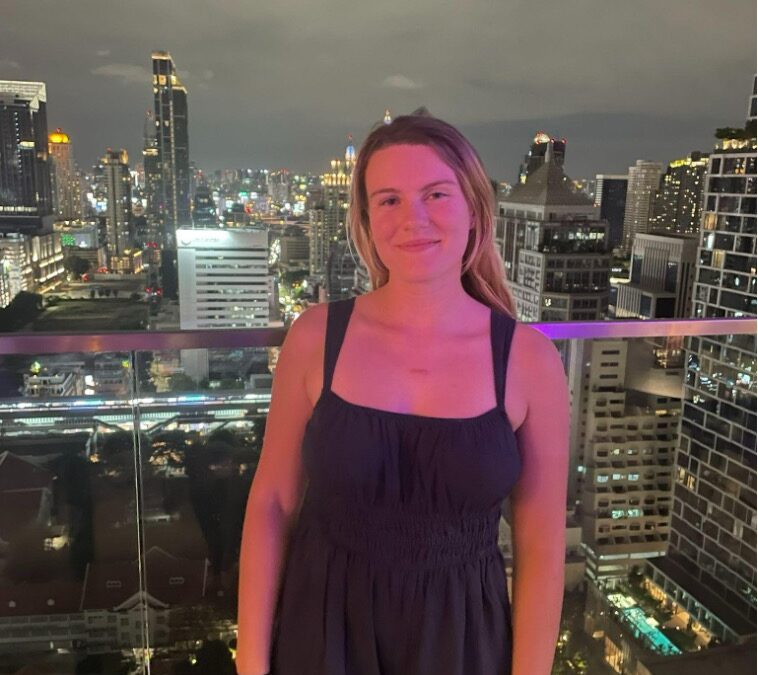 Meet Elizabeth Doub: A Teacher in Pak Kret, Thailand